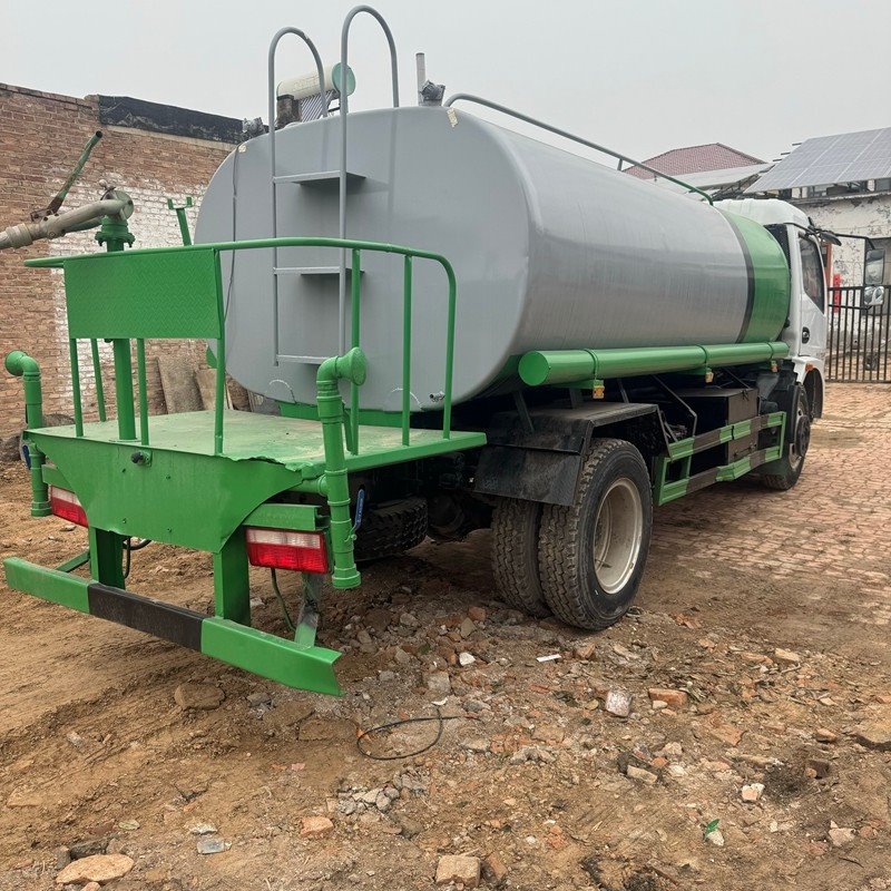 Multifunctional Sprinkler Truck high quality Multifunctional Sprinkler Truck high quality